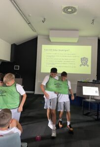 IMG_7791-min-203x300