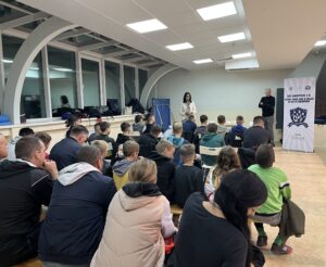 IMG_6862-min-300x246